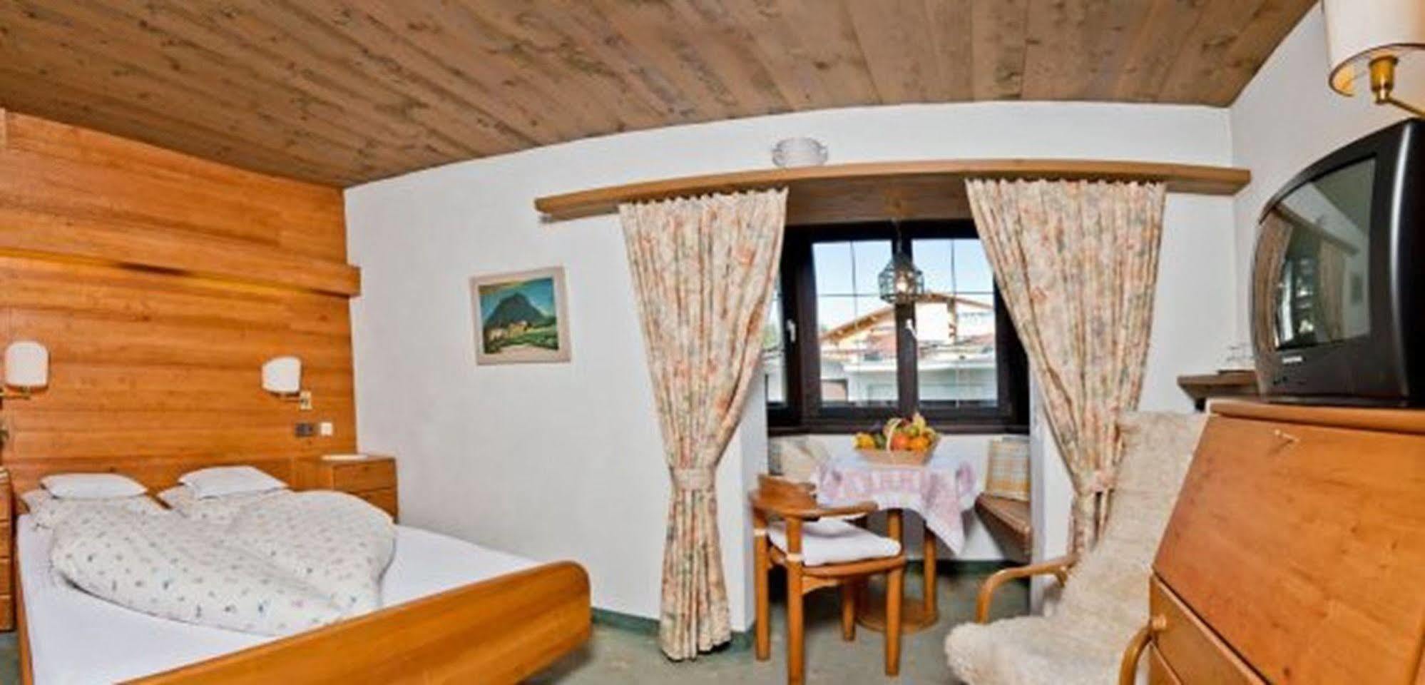 Haus Stefanie - Adults Only Seefeld no Tirol Exterior foto