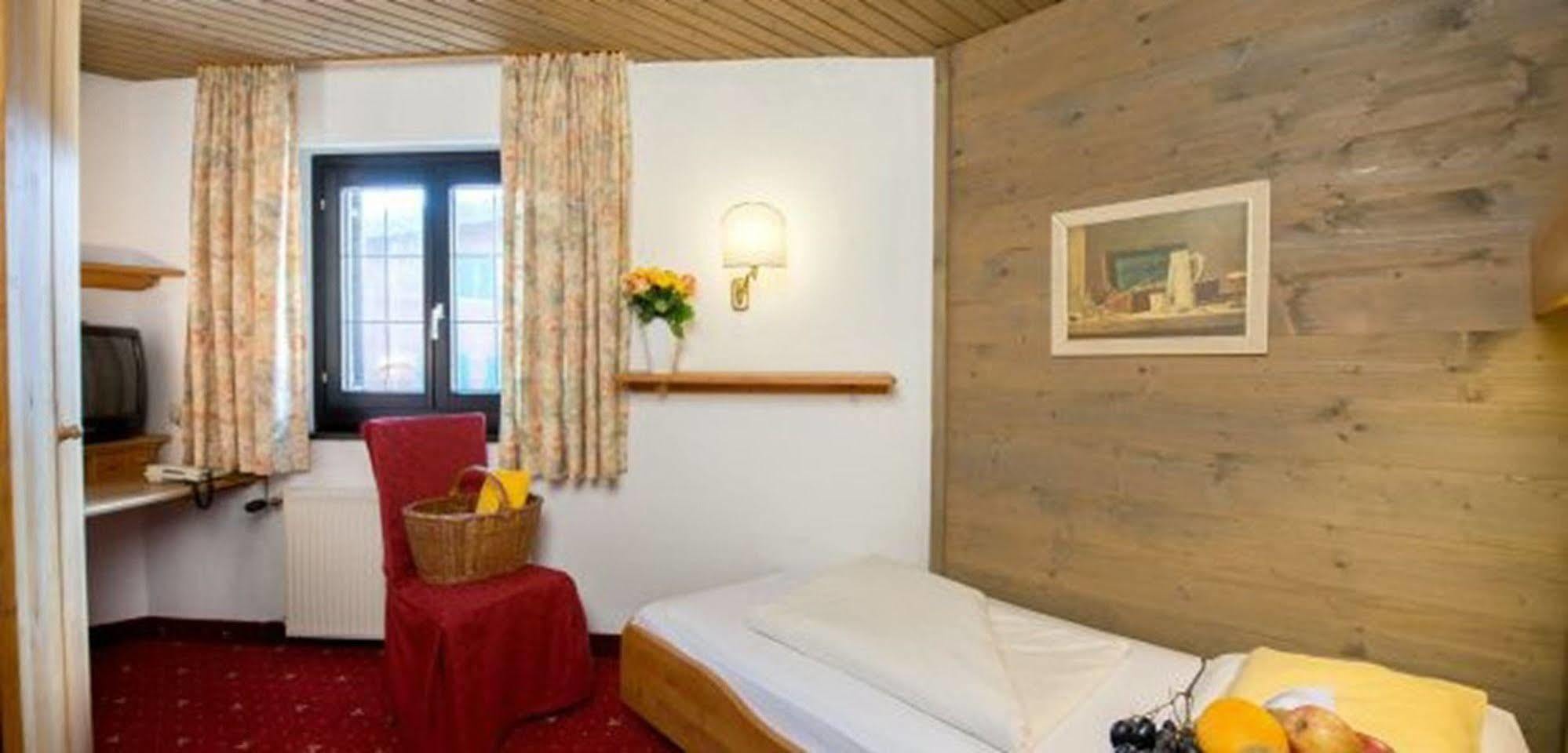 Haus Stefanie - Adults Only Seefeld no Tirol Exterior foto